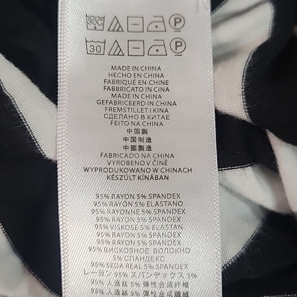 Michael Kors T-Shirt Dress. Size S - Picture 4 of 4